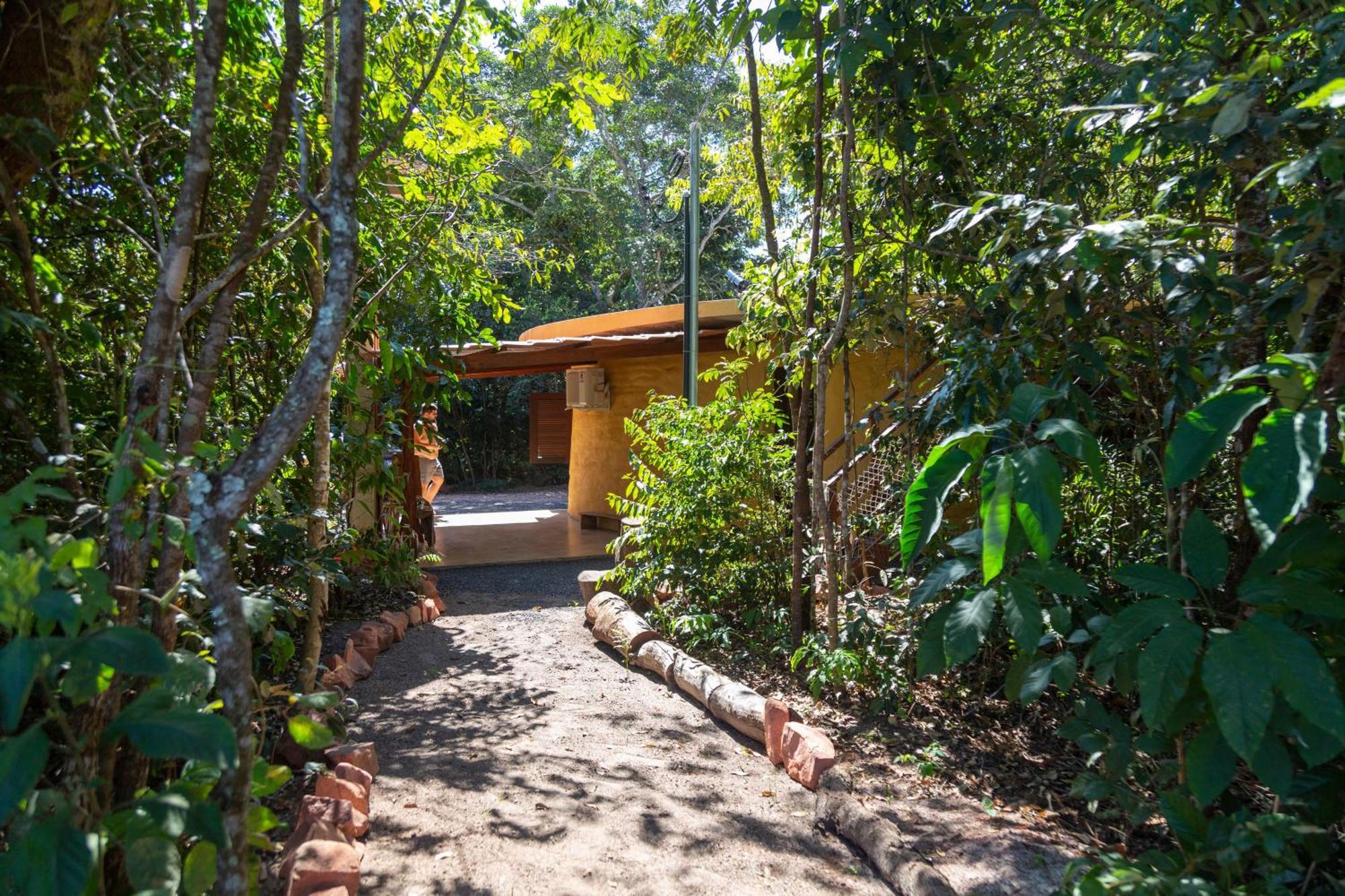 Floresta Encantada Telescopio,Fogueira, Riacho Chapada dos Guimarães Εξωτερικό φωτογραφία