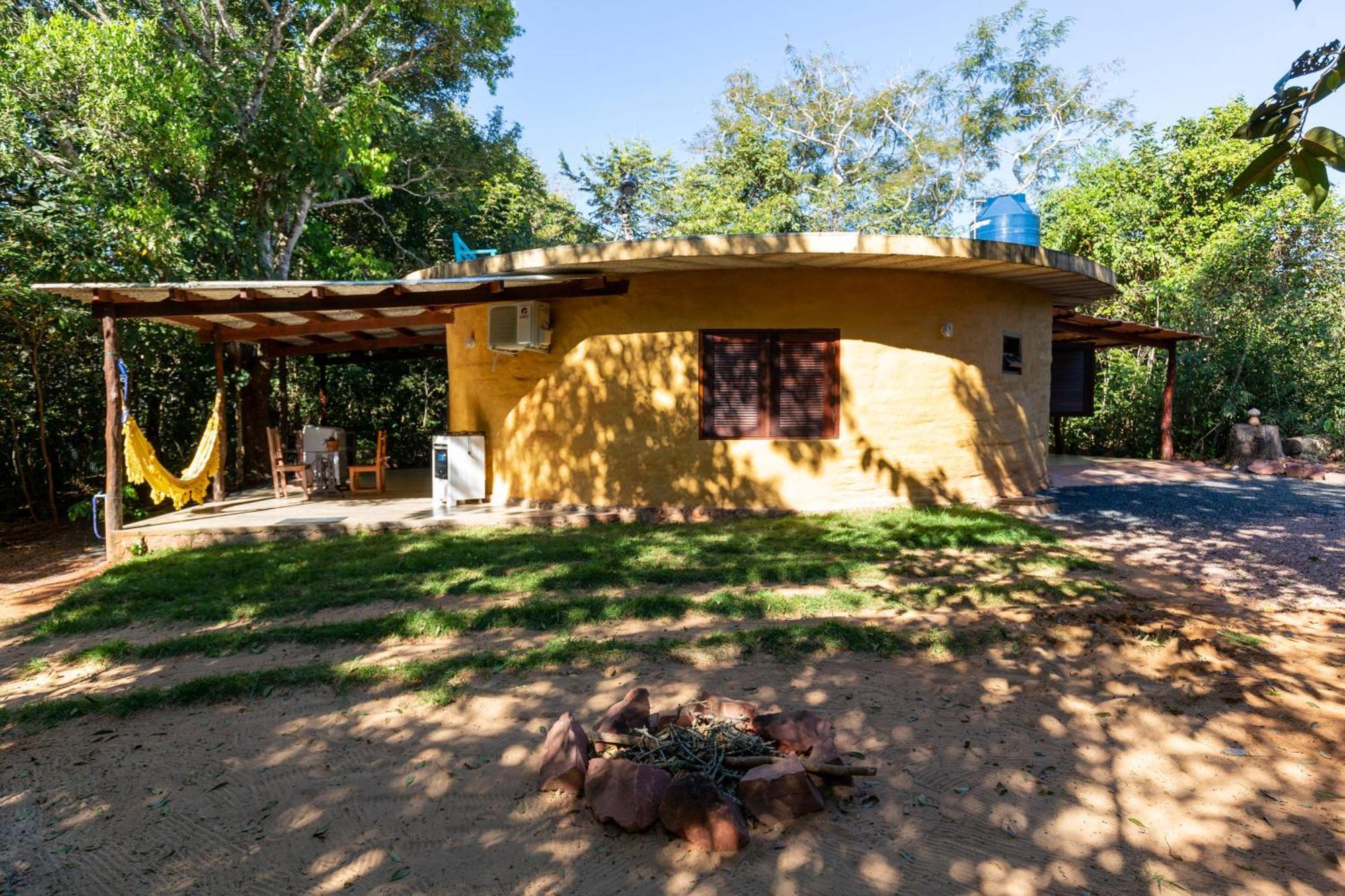 Floresta Encantada Telescopio,Fogueira, Riacho Chapada dos Guimarães Εξωτερικό φωτογραφία