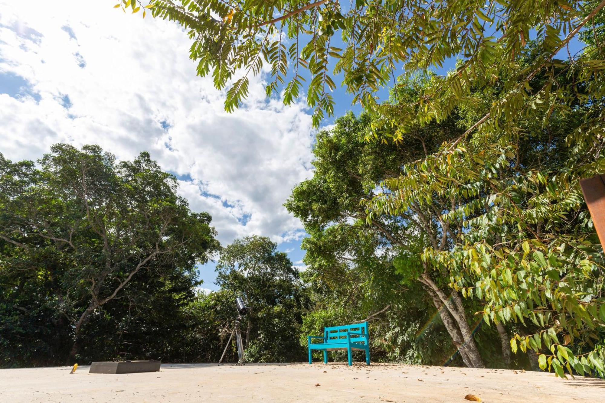 Floresta Encantada Telescopio,Fogueira, Riacho Chapada dos Guimarães Εξωτερικό φωτογραφία